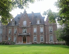 Otel Château Des Marronniers (Baizieux, Fransa)