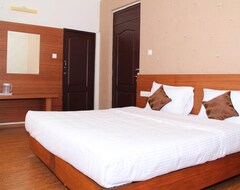 Hotel SK Palms (Udhagamandalam, Indien)