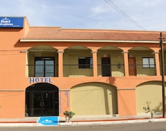 Hotel Salvatierra (La Paz, Mexico)