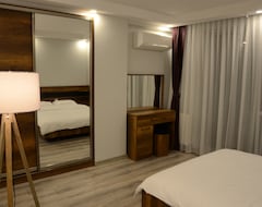 Hotelli On4 Rooms & Suites (Istanbul, Turkki)