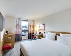Otel Vaugirard Saint-germain-des-prÉs , 77 M2 - 3 Bedrooms - 6 Guests (Paris, Fransa)