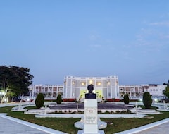 Guesthouse Dowlat Villas Palace (Himatnagar, India)