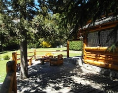 Guesthouse La Cabaña de Juan (Villa Traful, Argentina)