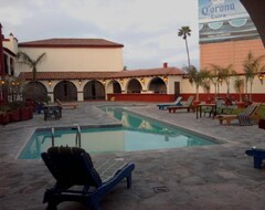 Khách sạn Mision Santa Isabel (Ensenada, Mexico)