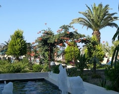 Khách sạn Blue Bay Beach Hotel (Ialyssos, Hy Lạp)