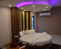 Khách sạn Apple Residency (Ahmedabad, Ấn Độ)