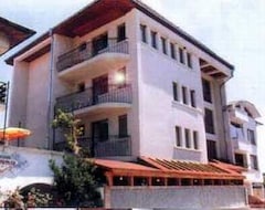 Hotel Manolov (Primorsko, Bulgarien)