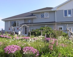 Resort 3 Moonlight Beach Suites (Lawrencetown, Canadá)