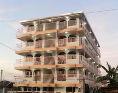 Căn hộ có phục vụ Cenco Suites Residences - Transient House (Tanza, Philippines)