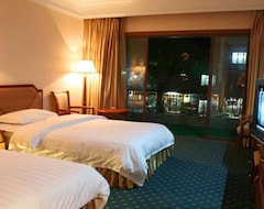 Hotel Phoenix Jiangtian Travel Resort (Fenghuang, China)