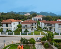 Hotel Corifo Village (Acharavi, Greece)