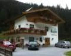 Hotel Haus Alpenruh (St. Leonhard, Austrija)
