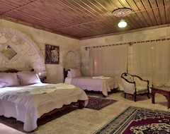 Khách sạn ShoeString Stone House (Göreme, Thổ Nhĩ Kỳ)