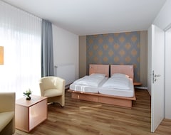 Khách sạn Thöles Hotel Bücken (Bücken, Đức)