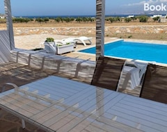 Toàn bộ căn nhà/căn hộ Newly Built Countryside Home With Access To Pool (Piso Livadi, Hy Lạp)
