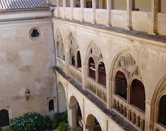 Khách sạn Hospederia del Real Monasterio (Guadalupe, Tây Ban Nha)