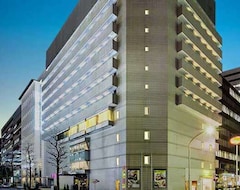Khách sạn Hotel Plumm (Yokohama, Nhật Bản)