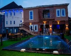 Billion Suite Hotel (Awka, Nigerija)