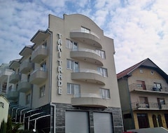 Khách sạn Tami Residence (Niš, Séc-bia)