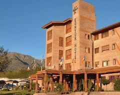 Khách sạn Hotel Kuntur (Capilla del Monte, Argentina)