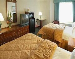 Hotel Comfort Inn Concord (Concord, USA)