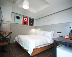 Changwon Palyong-dong Prague Hotel (Changwon, Sydkorea)