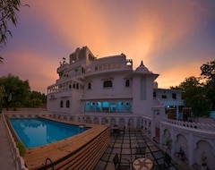Hotel The Lavitra Udaipur (Udaipur, India)