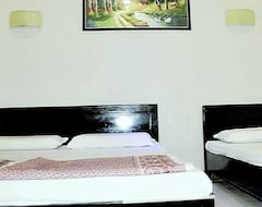 Khách sạn Trishul Guest House (Rajkot, Ấn Độ)