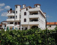 Hotel Luna Sol (Krnica, Hrvatska)