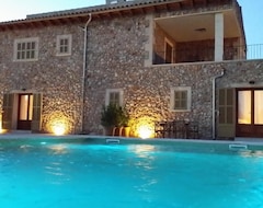 Serviced apartment S'hort Des Convent (Ariany, Spain)
