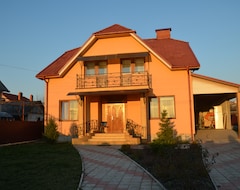 Majatalo Semeyny Guest House (Uzhhorod, Ukraina)