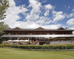 Hotel Xalet Del Golf (Bolvir, İspanya)