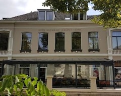 Koko talo/asunto Stadshotel & Proeflokaal Toer (Zutphen, Hollanti)