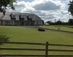 Pensión Lough sheelin Guest House (Mountnugent, Irlanda)