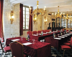 Hotel Du Palais des Papes (Avignon, Francia)