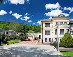 Khách sạn Letni pobyt na Hotelu Samechov v Posazavi (Chocerady, Cộng hòa Séc)