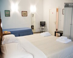 Hotel New York (Pescara, Italy)
