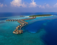 Hotel Vakkaru Maldives (Atolón de Baa, Islas Maldivas)