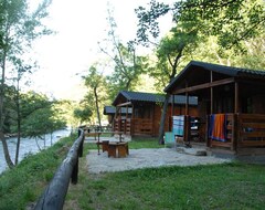 Otel Camping Noguera Pallaresa (Sort, İspanya)