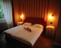 Hotel Casa Arizzoli (Cannobio, Italy)
