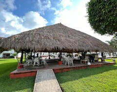 Khách sạn Condo Marina By Trvl2hm (Puerto Vallarta, Mexico)