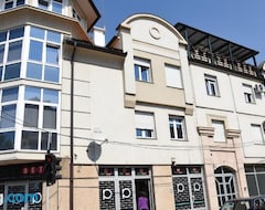 Hele huset/lejligheden Vincic Apartmani (Šabac, Serbien)