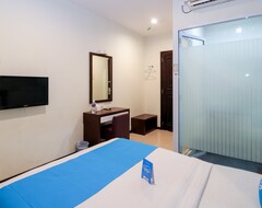 Hotel Airy Pandawa Pertokoan Limanda Blok D 6 Batam (Batu Ampar, Indonesia)