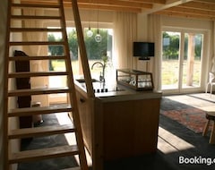 Bed & Breakfast Huisje Wevers (Apeldoorn, Hollanti)