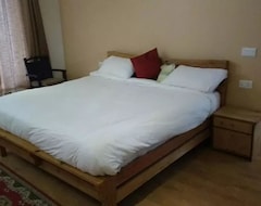 Hotel Pool Retreat (pool Facing Room Type B) (Ranikhet, Indija)