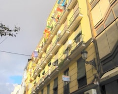 Hostel Hostal Far Home Plaza Mayor (Madrid, İspanya)