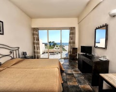 Hotel Piere - Anne Beach (Ayia Napa, Cyprus)