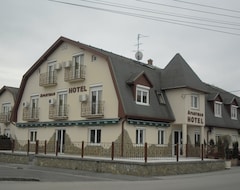 Otel Thermal Panzio Sarvar (Sárvár, Macaristan)