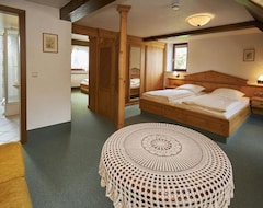 Hotel Flair Alter Posthof (Spay, Germany)