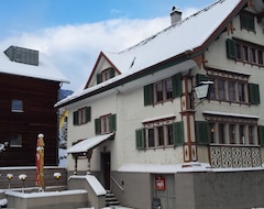 Otel Gasthaus Zur Linde (Trübbach, İsviçre)